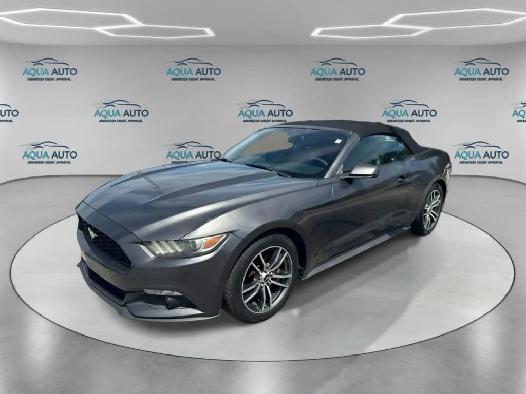 Ford Mustang EcoBoost Premium Convertible 2D