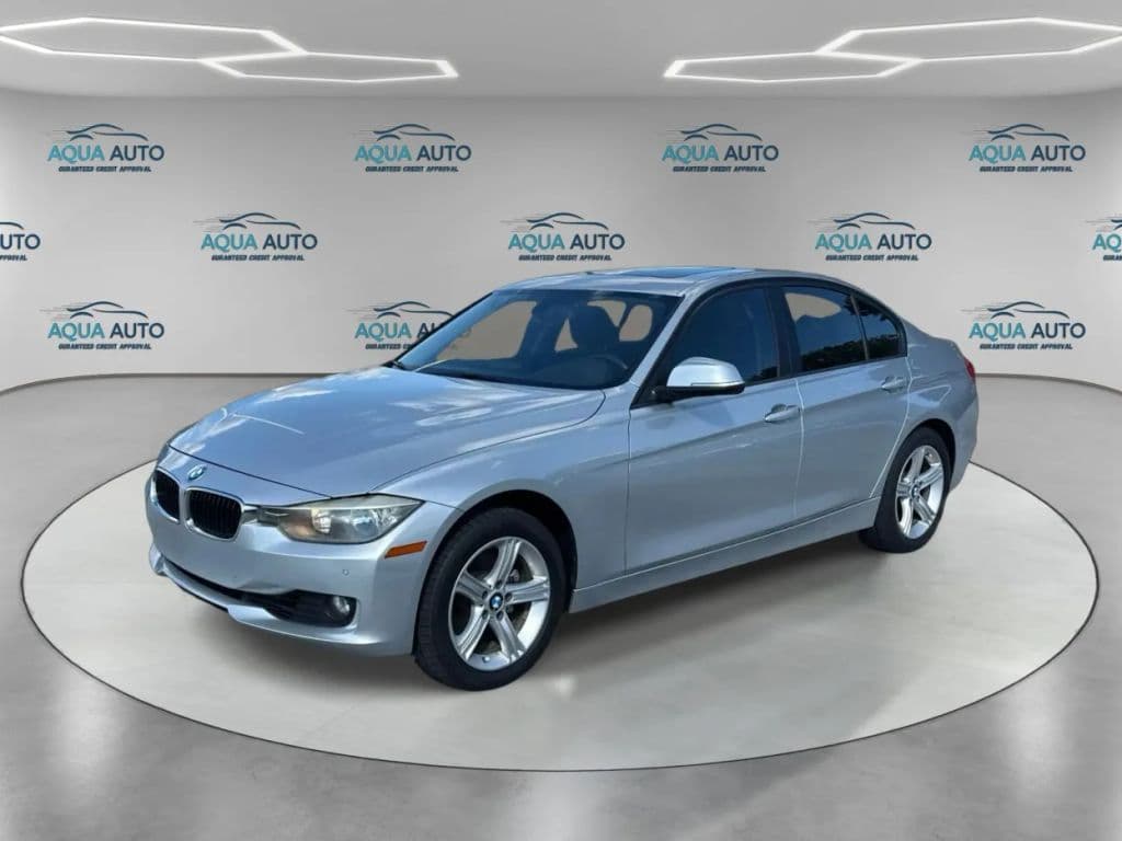 BMW 3 Series 328i Sedan 4D